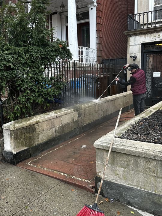 Stoop and areaway cleaned.